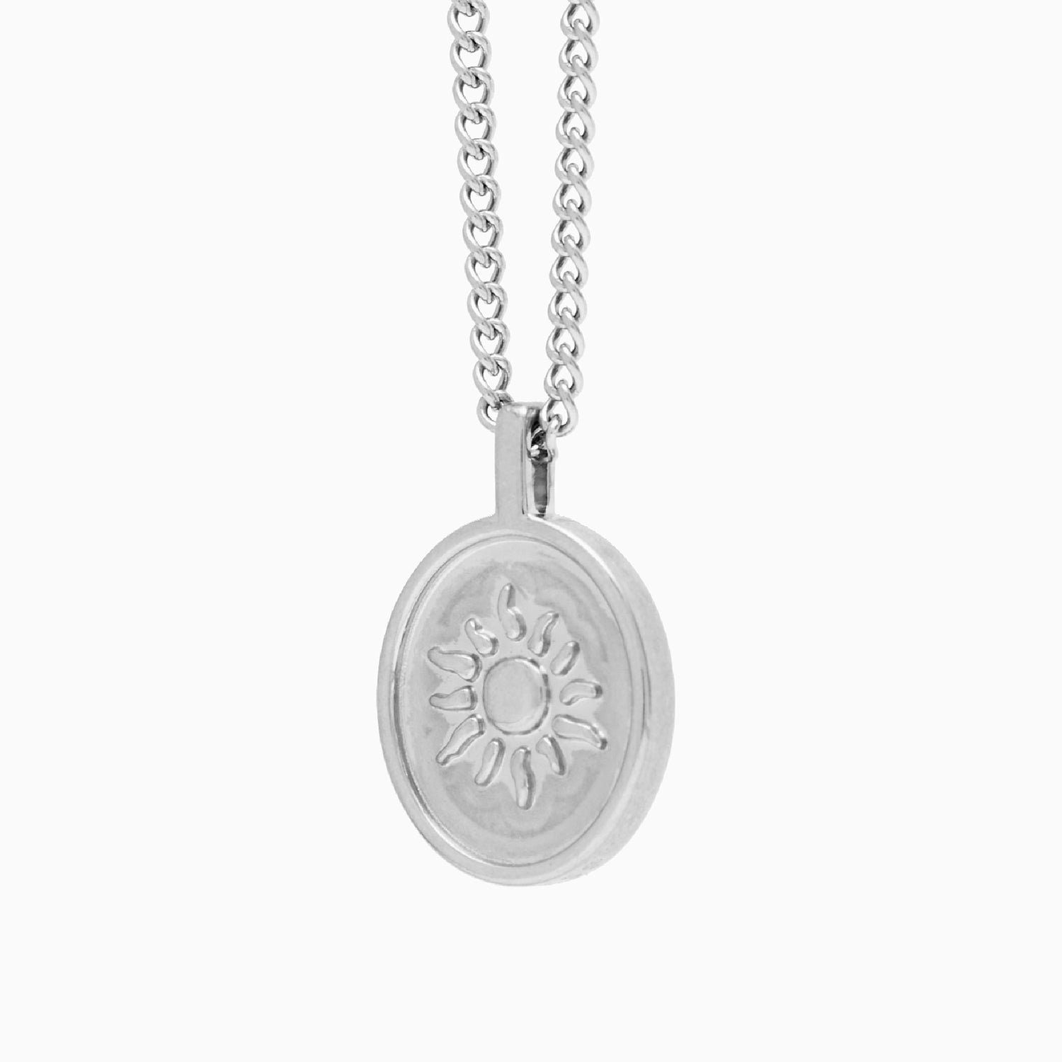 Medalla Sentinel® en acero con relieve de sol y cadena de eslabón